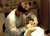 Dentist volunteering at Armonia